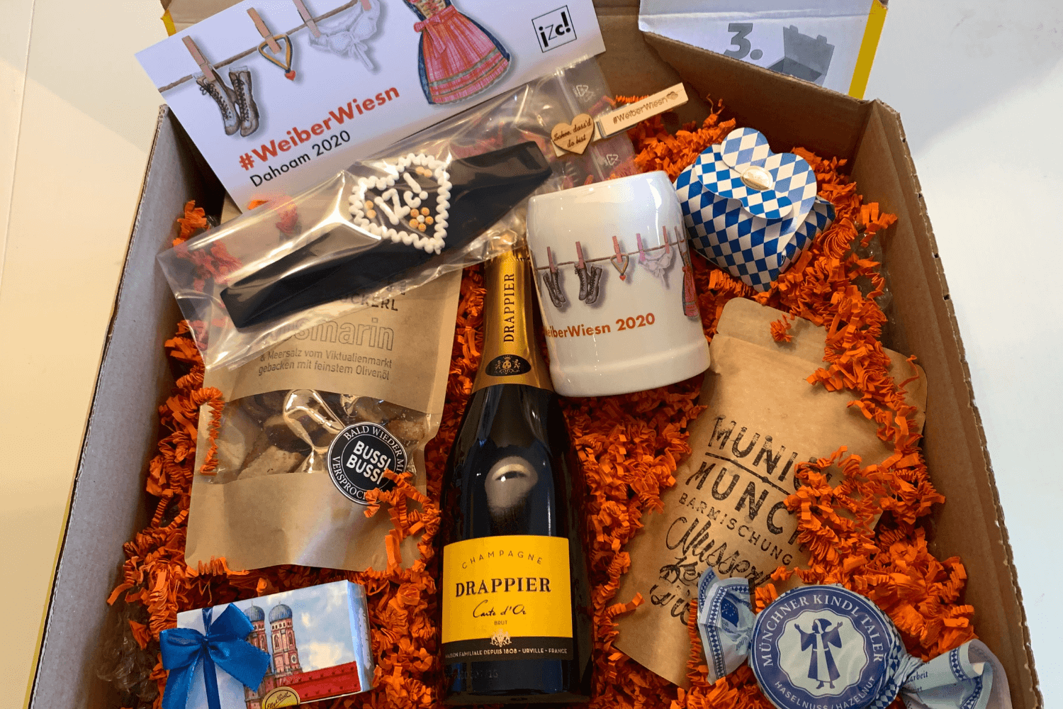 Virtuelles Oktoberfest: Das GoodieBag für die #WeiberWiesn Dahoam © Eventagentur justZARGEScommunicate!