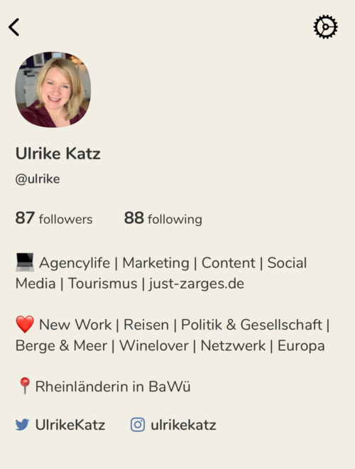 Clubhouse Profil Ulrike Katz, Marketingagentur justZARGEScommunicate!