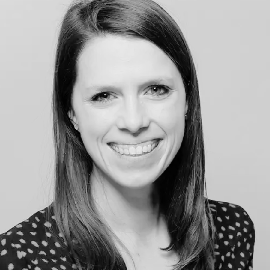 Julia_Moll_2_900x900px