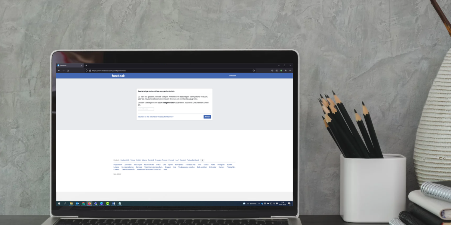Safer Internet Day: Login via 2-Faktor-Authentifizierung bei Facebook © Marketingagentur justZARGEScommunicate!