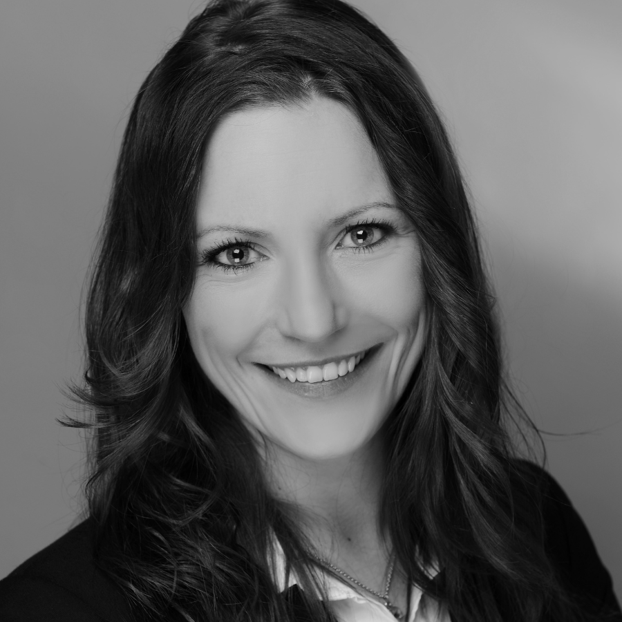 Ursula_Lorenz_900x900px